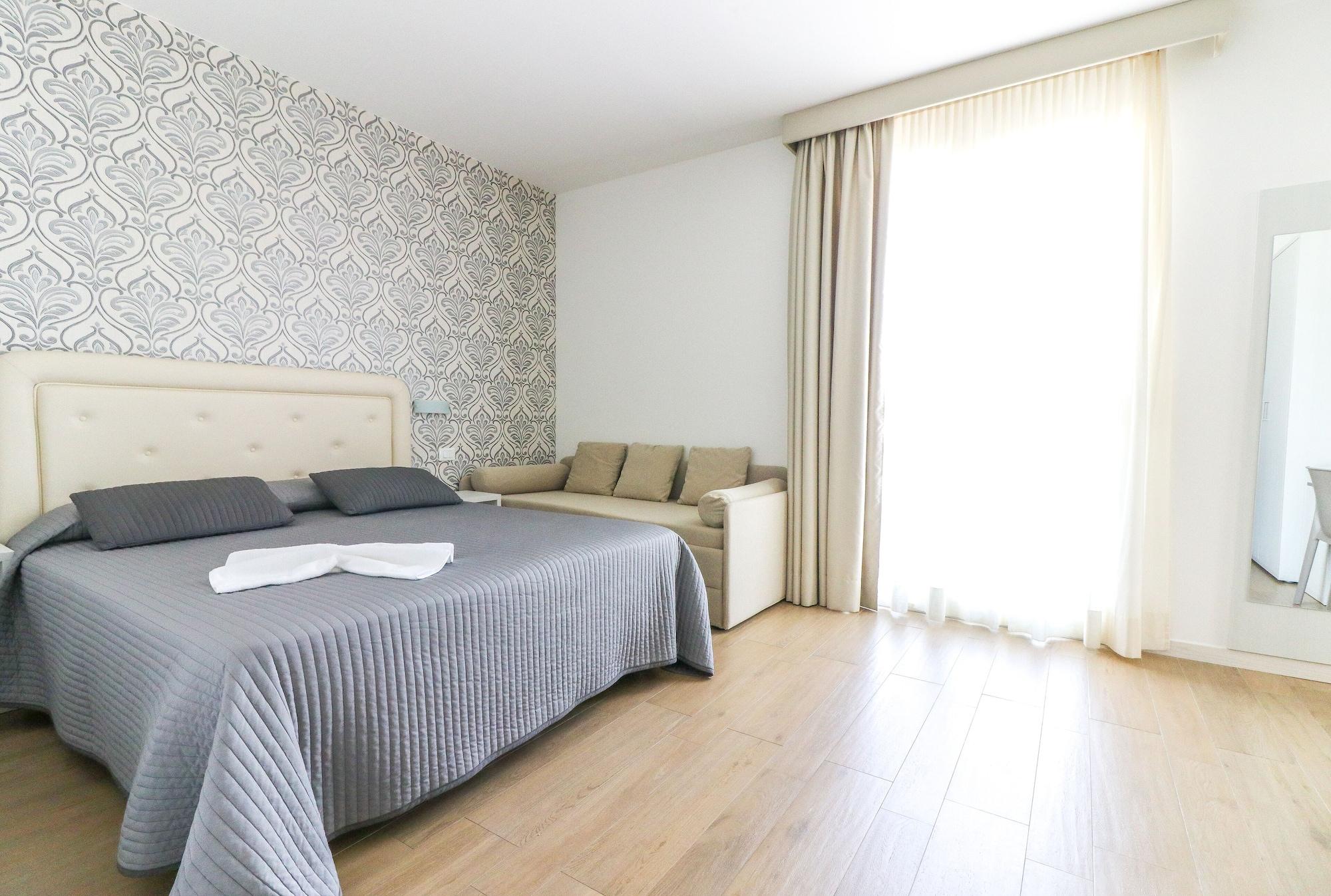 Hotel Jesulum リド・ディ・イエゾロ エクステリア 写真