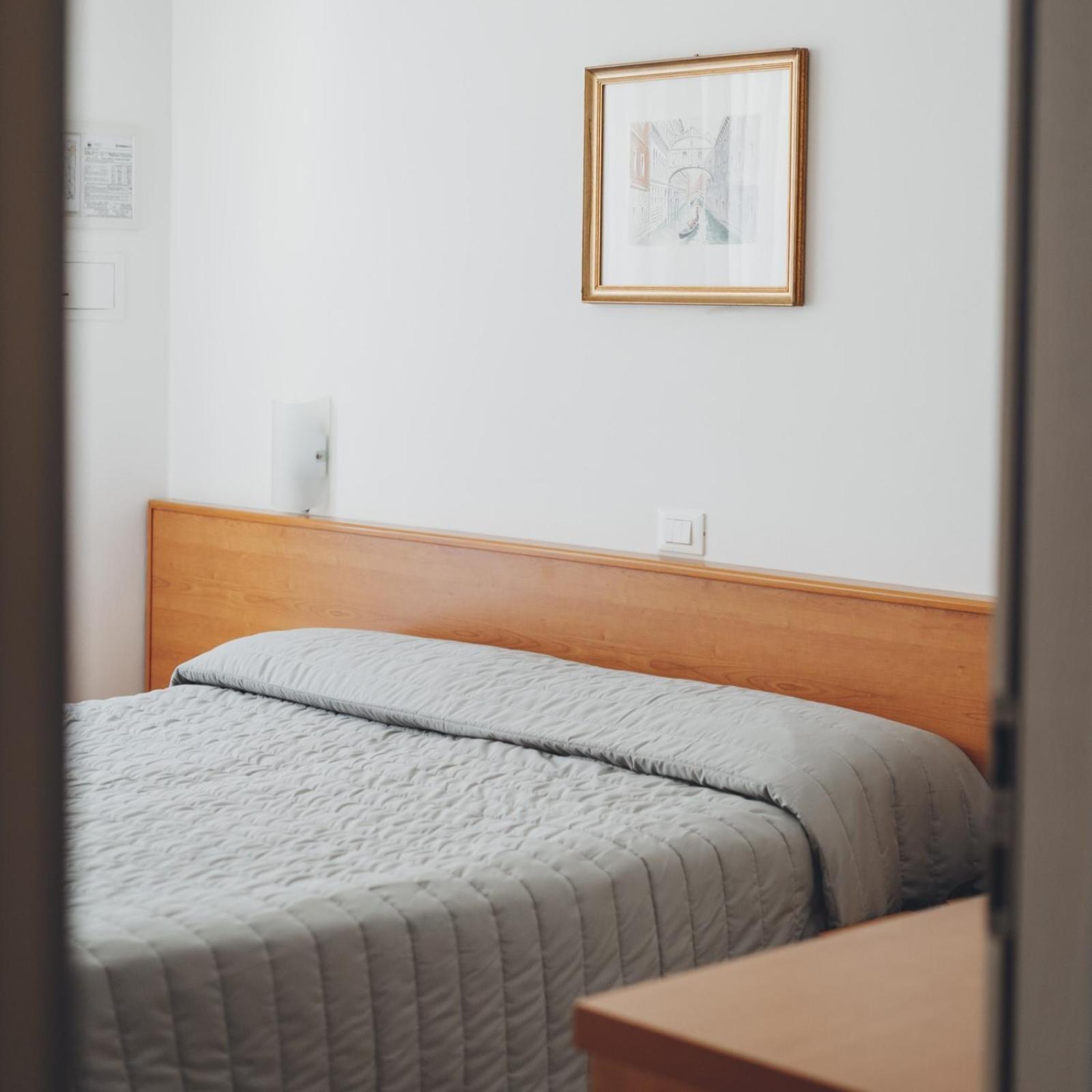 Hotel Jesulum リド・ディ・イエゾロ エクステリア 写真