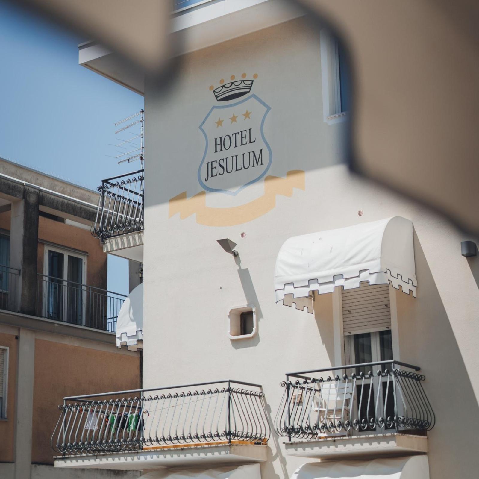Hotel Jesulum リド・ディ・イエゾロ エクステリア 写真